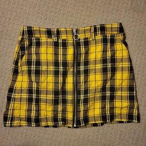 Forever 21 Yellow Plaid Skirt | Size L